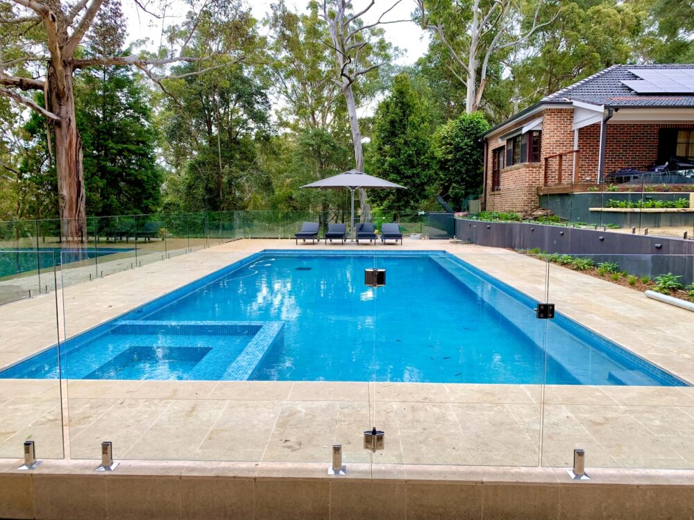 Pool fence