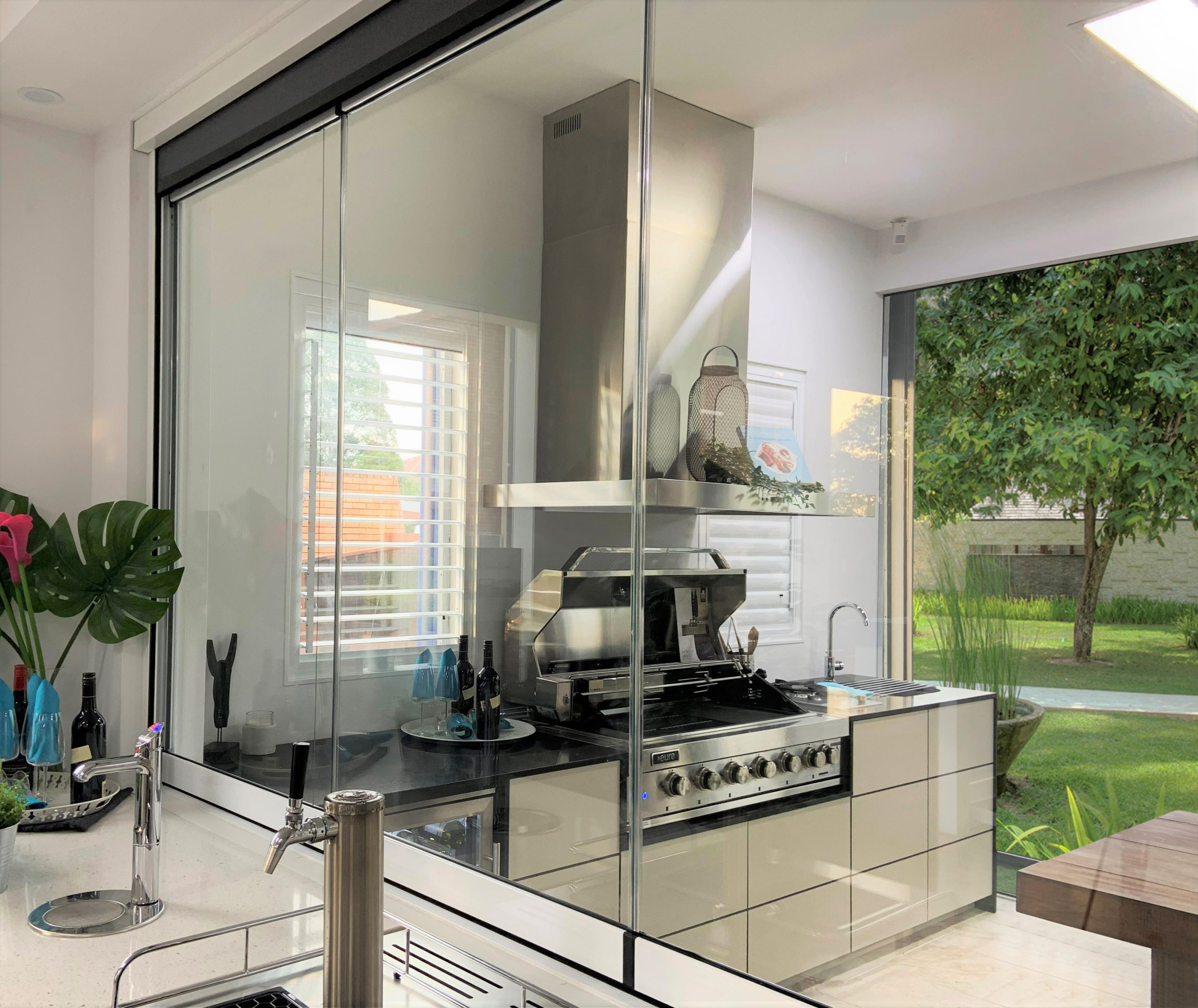 servery_11